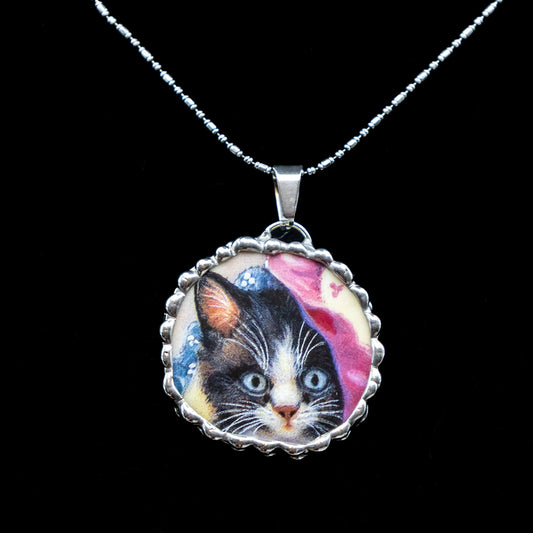 Ceramic Kitten Necklace.
